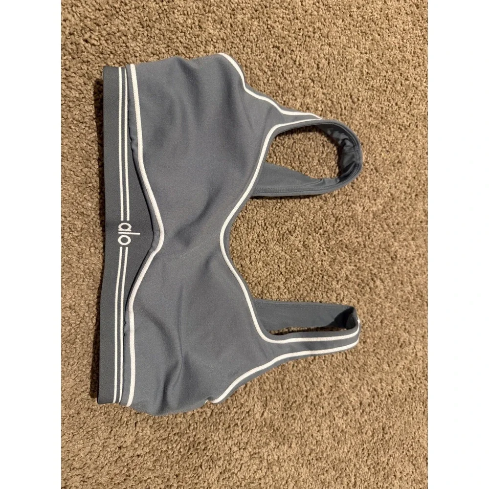 Alo Yoga Airbrush heart throb Sports Bra Blue Grey Steel White Piping Small